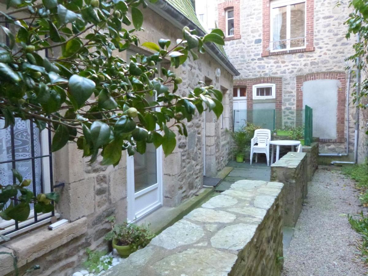 Quai Vauban Villa Saint-Vaast-la-Hougue Exteriör bild