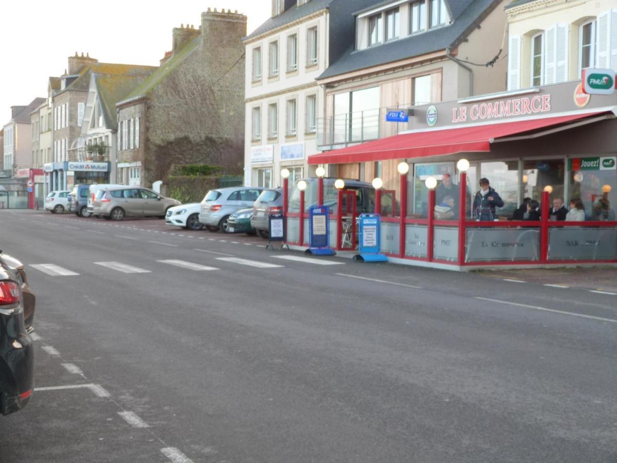 Quai Vauban Villa Saint-Vaast-la-Hougue Exteriör bild